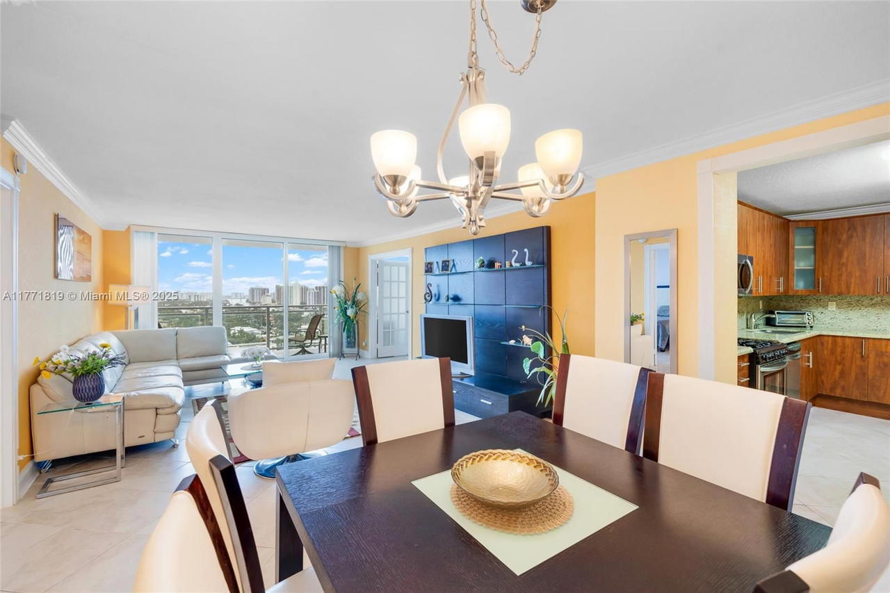 Real estate property located at 2030 Ocean Dr #2009, Broward, Parker Plaza Condo Estate, Hallandale Beach, FL