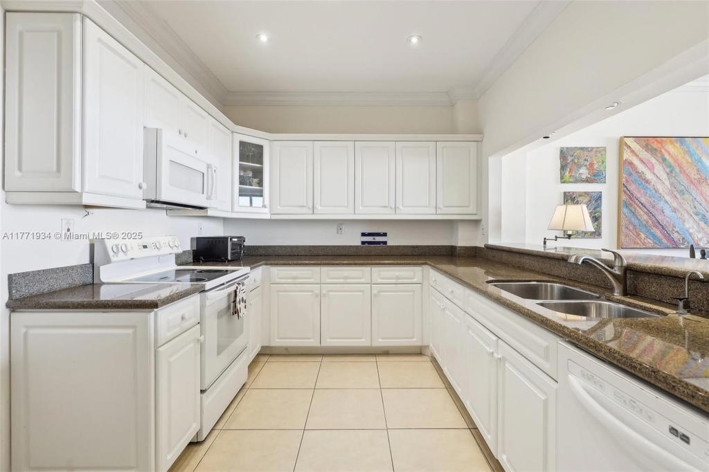 Real estate property located at 151 Crandon Blvd #628, Miami-dade, Key Colony, Key Biscayne, FL
