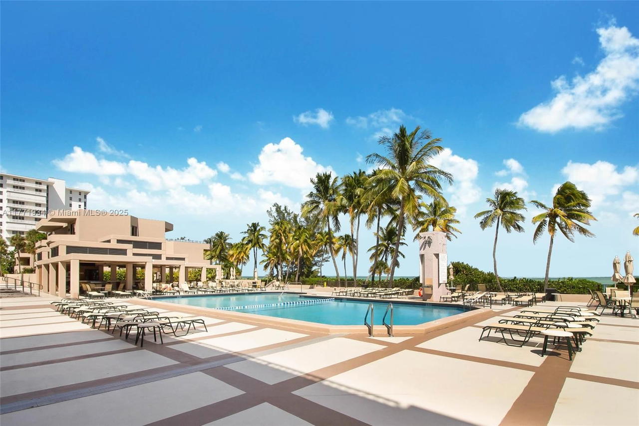Real estate property located at 151 Crandon Blvd #628, Miami-dade, Key Colony, Key Biscayne, FL
