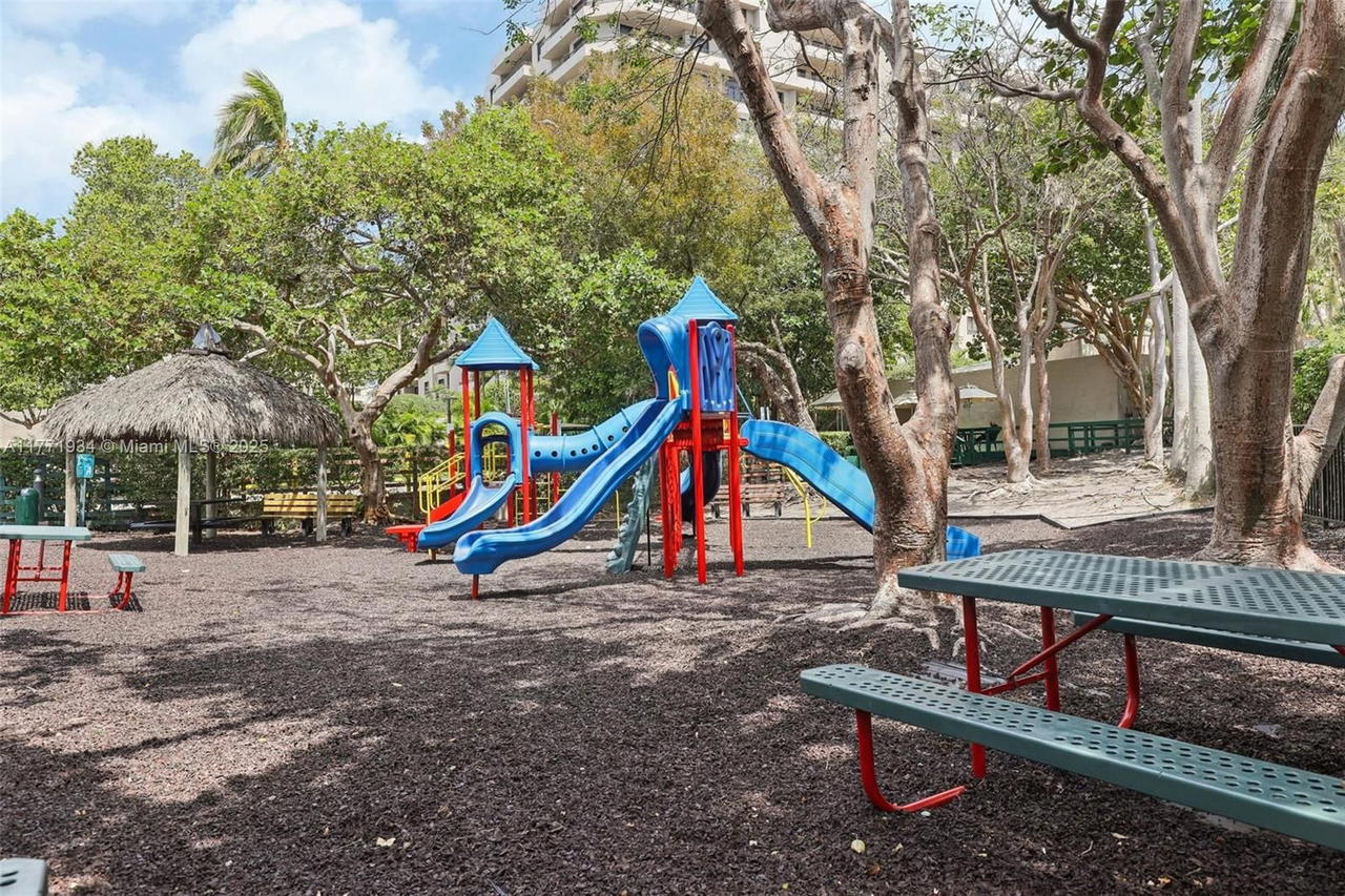 Real estate property located at 151 Crandon Blvd #628, Miami-dade, Key Colony, Key Biscayne, FL