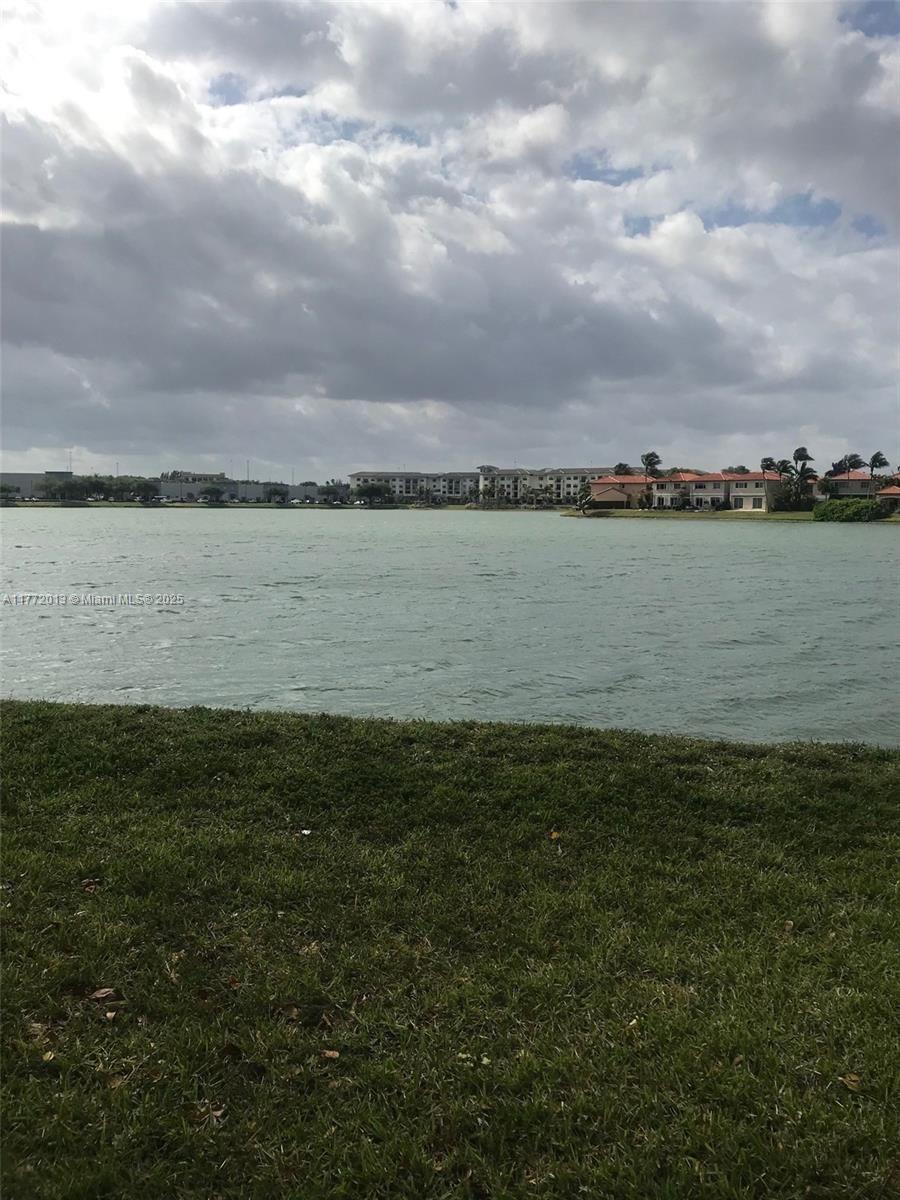 Real estate property located at 14621 Balgowan Rd #102-3, Miami-dade, Regatta Pointe Condo No T, Miami Lakes, FL