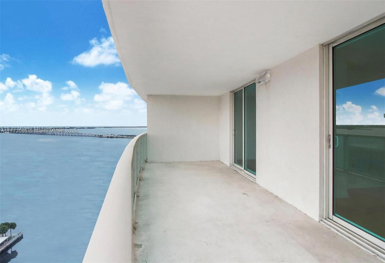 Real estate property located at 2101 Brickell Ave #1803, Miami-dade, Skyline On Brickell Condo, Miami, FL