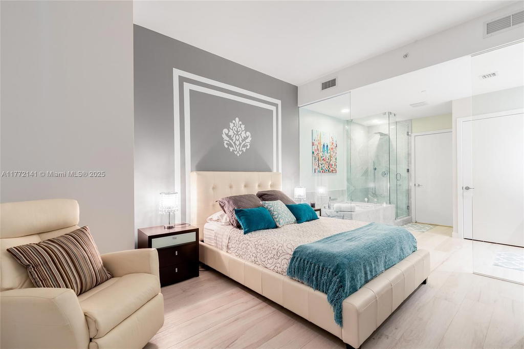 Real estate property located at 480 31 Street #3104, Miami-dade, Gran Paraiso, Miami, FL