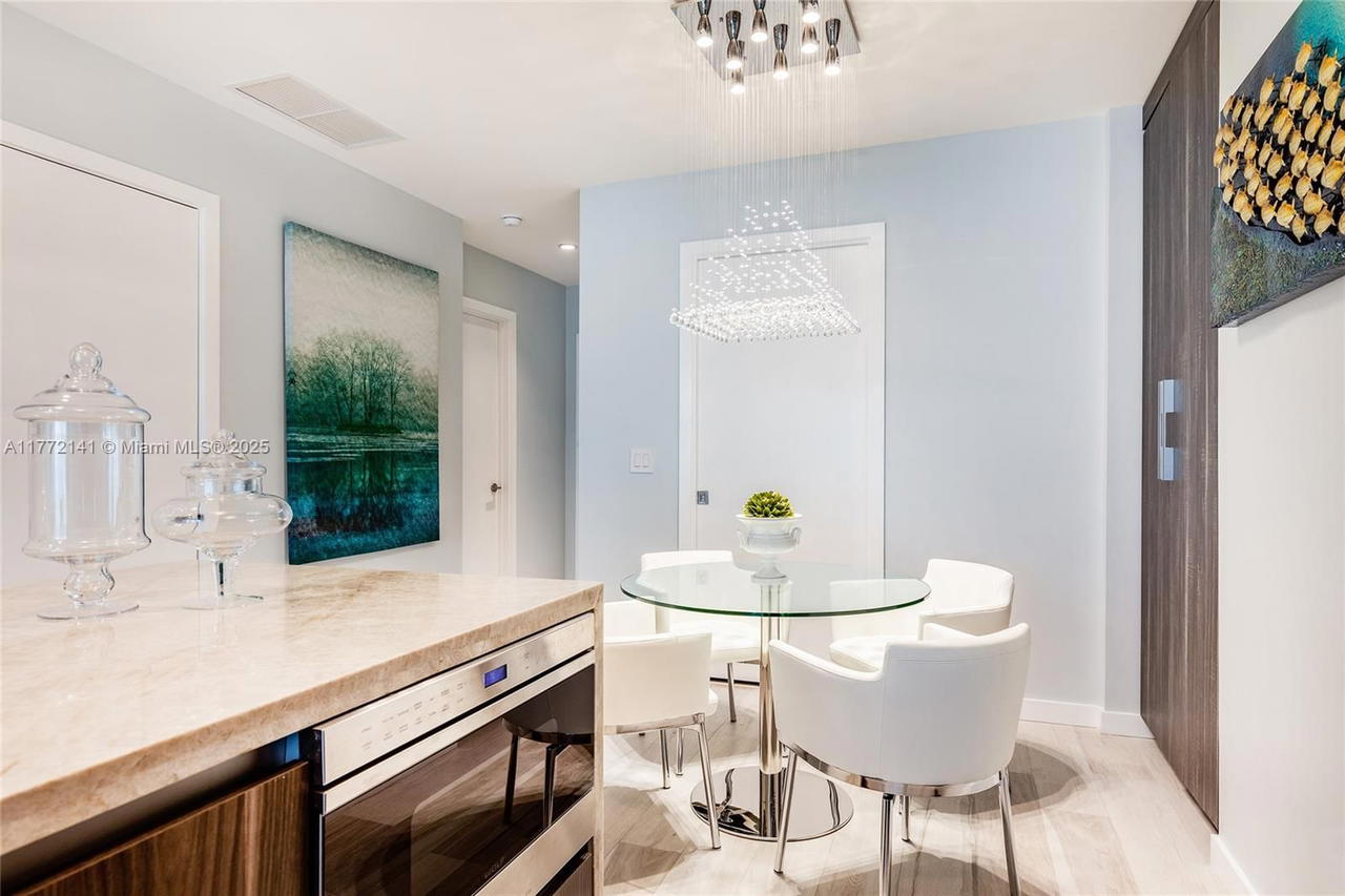 Real estate property located at 480 31 Street #3104, Miami-dade, Gran Paraiso, Miami, FL