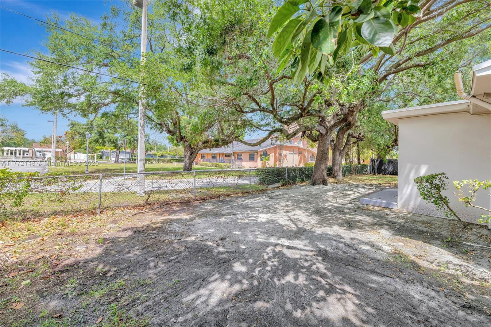 Real estate property located at 2331 92nd St, Miami-dade, Debbie-lee Manors, Miami, FL