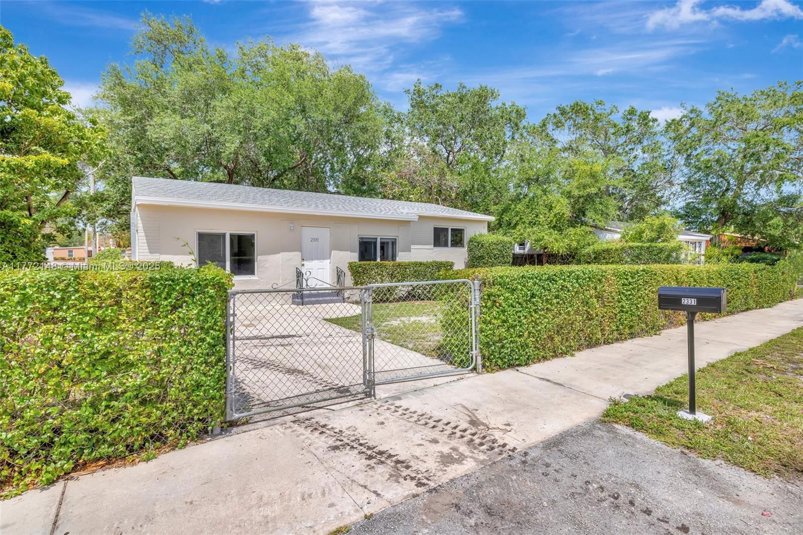 Real estate property located at 2331 92nd St, Miami-dade, Debbie-lee Manors, Miami, FL