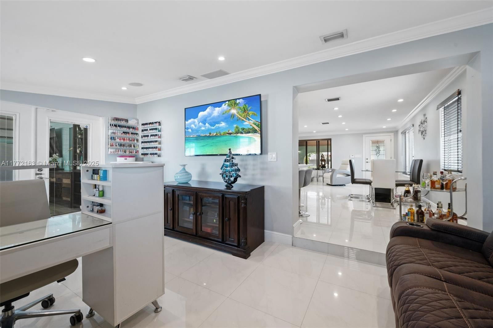Real estate property located at 2801 107th Ave, Miami-dade, West Coral Park, Miami, FL