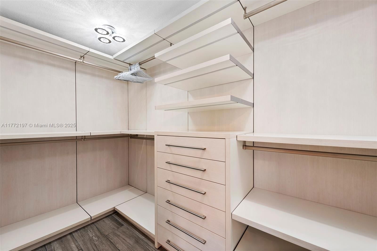 Real estate property located at 1617 17th Ave, Broward, Bossert Isles, Fort Lauderdale, FL