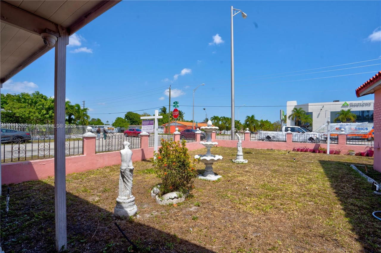 Real estate property located at 390 44th St, Miami-dade, Sub Of Pb 7-113, Hialeah, FL