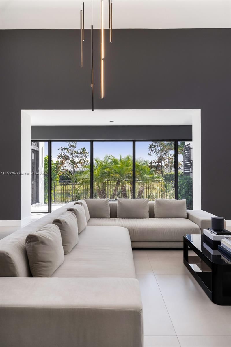 Real estate property located at 16649 Botaniko Dr N, Broward, Weston Estates, Weston, FL