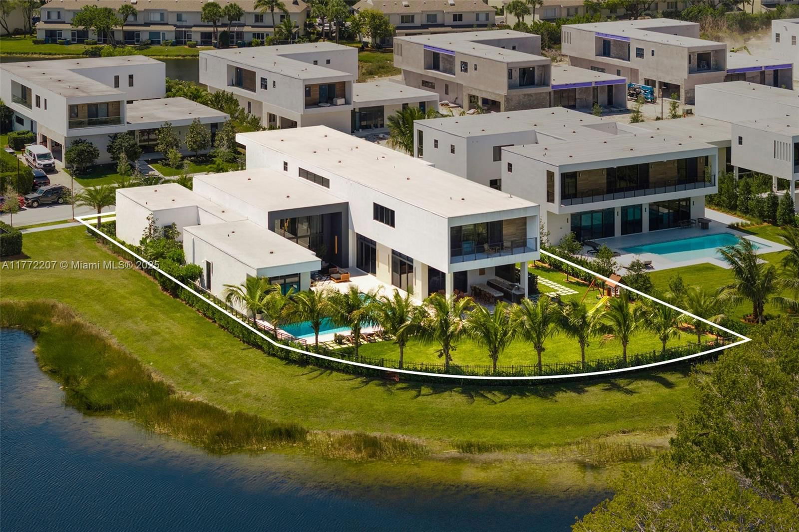 Real estate property located at 16649 Botaniko Dr N, Broward, Weston Estates, Weston, FL