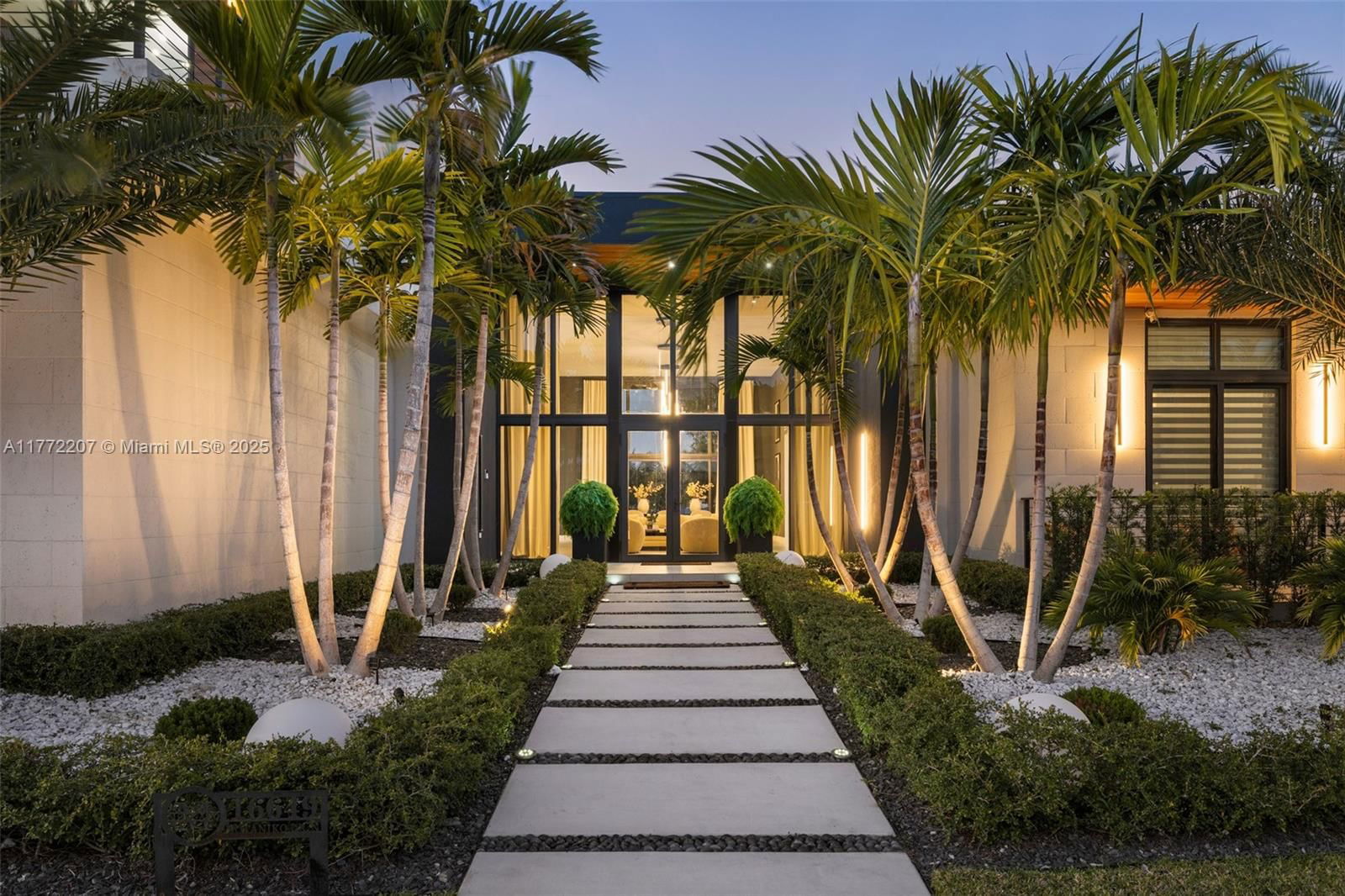 Real estate property located at 16649 Botaniko Dr N, Broward, Weston Estates, Weston, FL