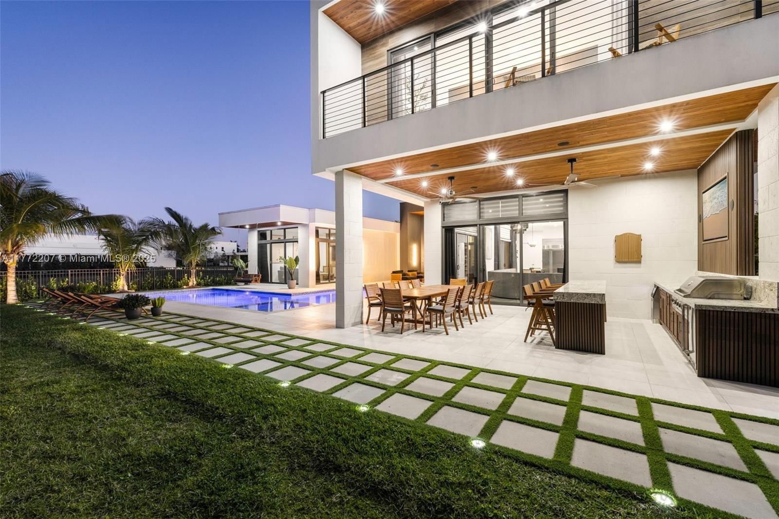 Real estate property located at 16649 Botaniko Dr N, Broward, Weston Estates, Weston, FL