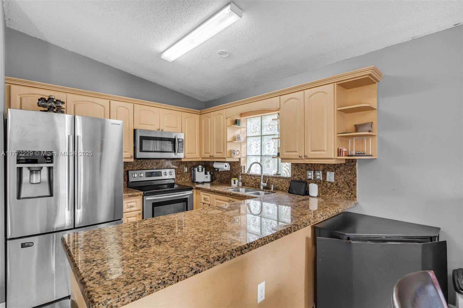 Real estate property located at 12332 97th Ct, Miami-dade, Bel-air Sub 1st Amend, Hialeah Gardens, FL