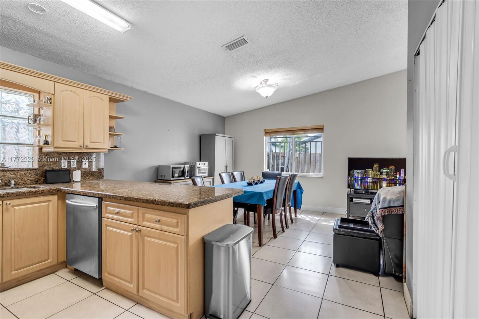 Real estate property located at 12332 97th Ct, Miami-dade, Bel-air Sub 1st Amend, Hialeah Gardens, FL