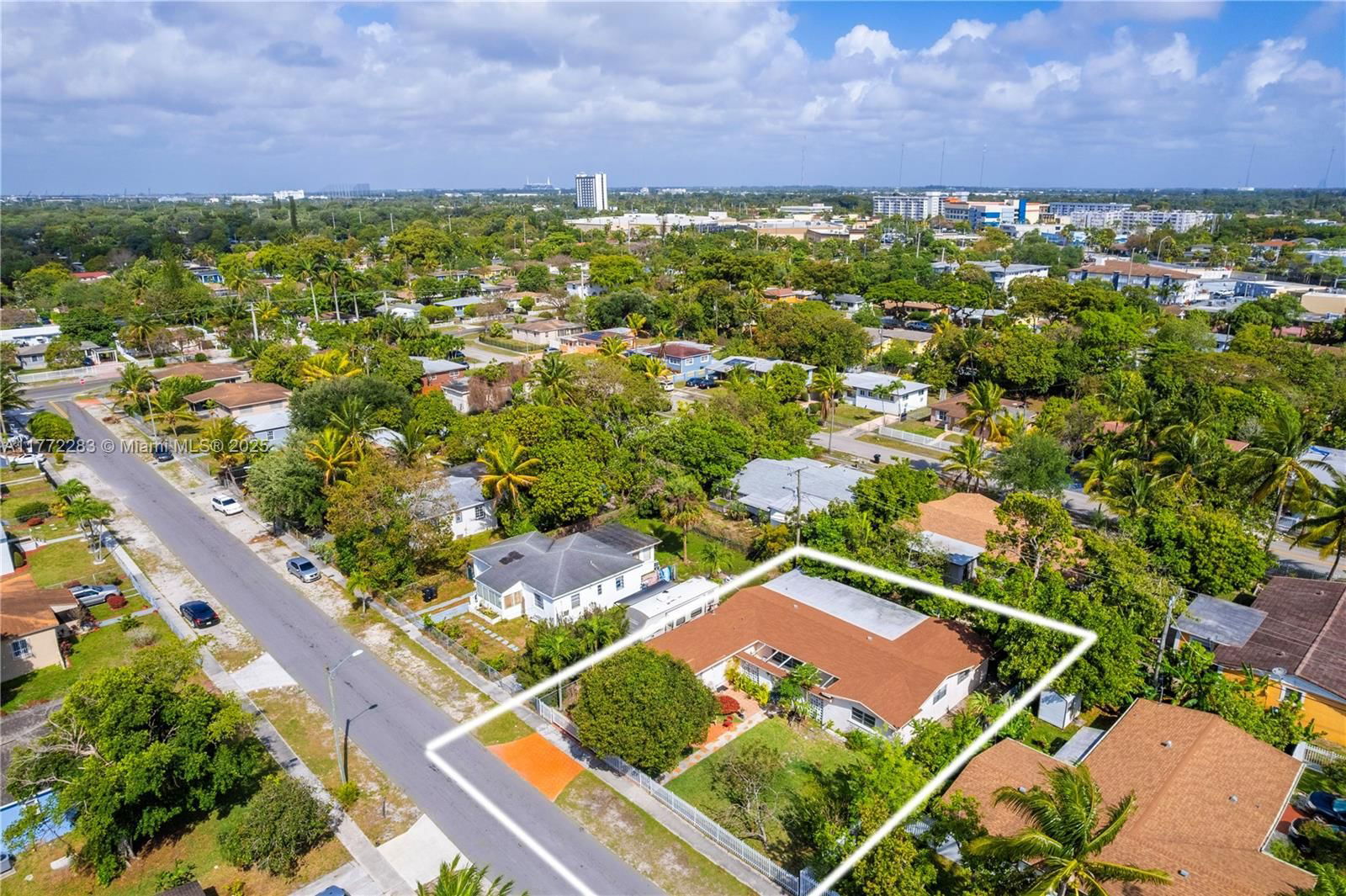 Real estate property located at 1081 160th Ter, Miami-dade, Monticello Pk Unit No 3, North Miami Beach, FL