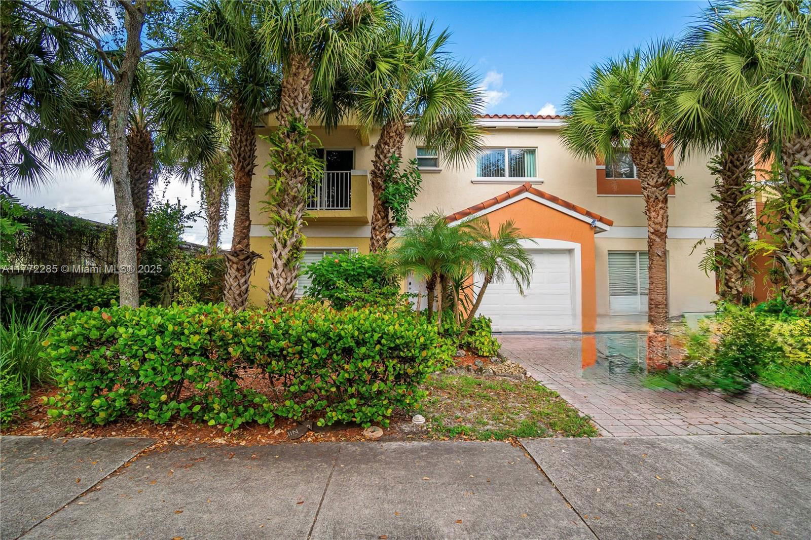 Real estate property located at 1411 2nd St #1411, Broward, Seminole Forest, Fort Lauderdale, FL