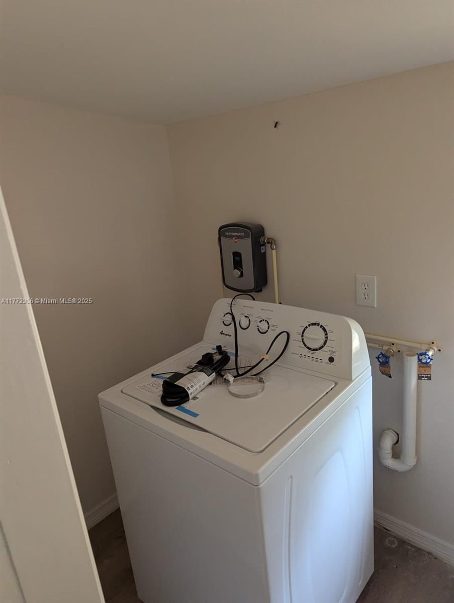 Real estate property located at 105 TANGERINE, Hardee, Wildwood Sub, Other City - In The State Of Florida, FL