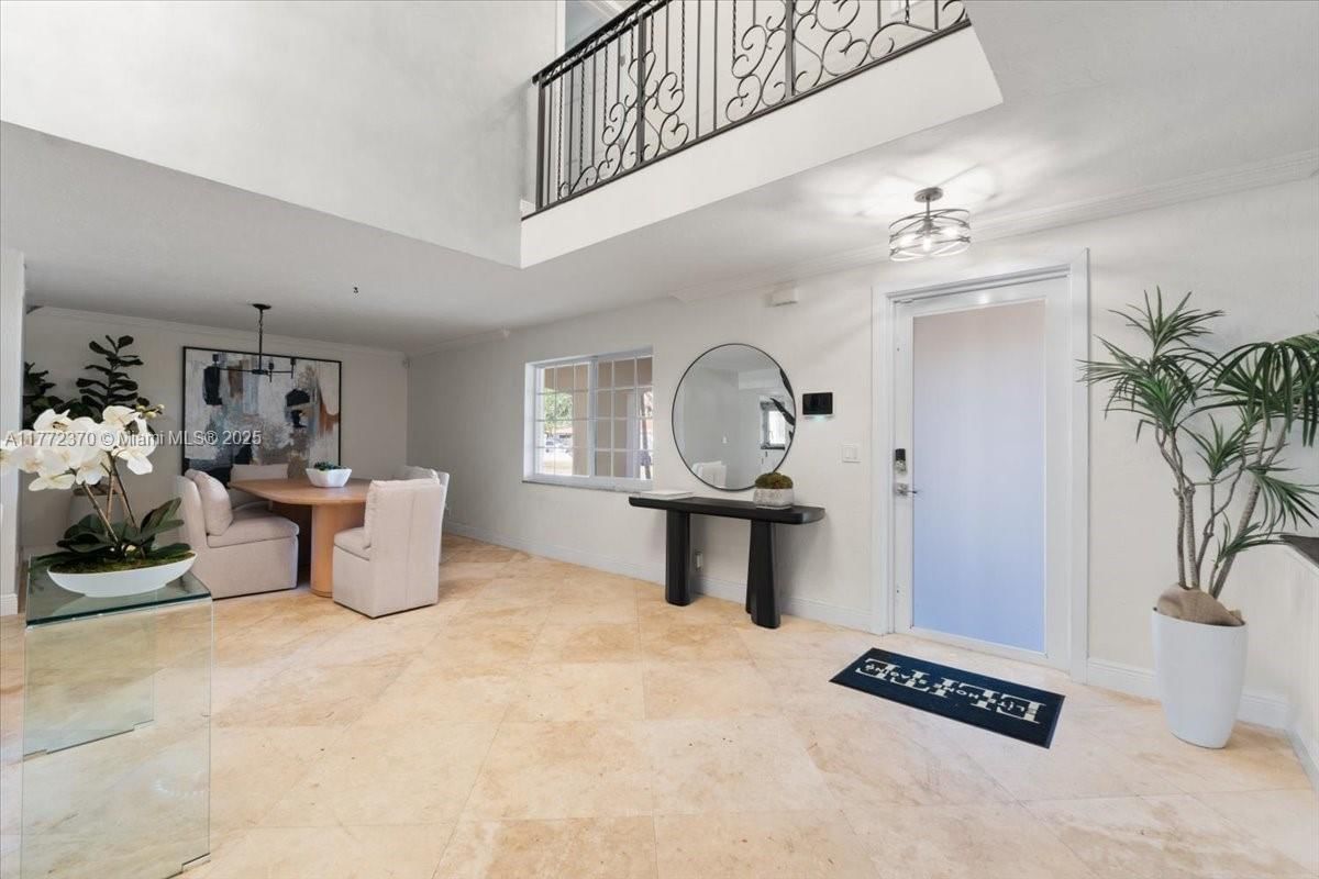 Real estate property located at 2519 30th Ave, Broward, Riverland Manors, Fort Lauderdale, FL