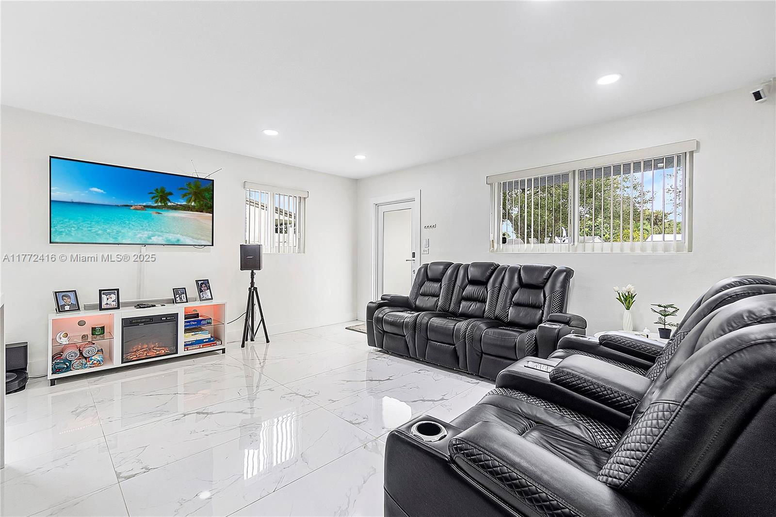 Real estate property located at 910 70th Ave, Broward, Boulevard Heights Sec 5, Hollywood, FL