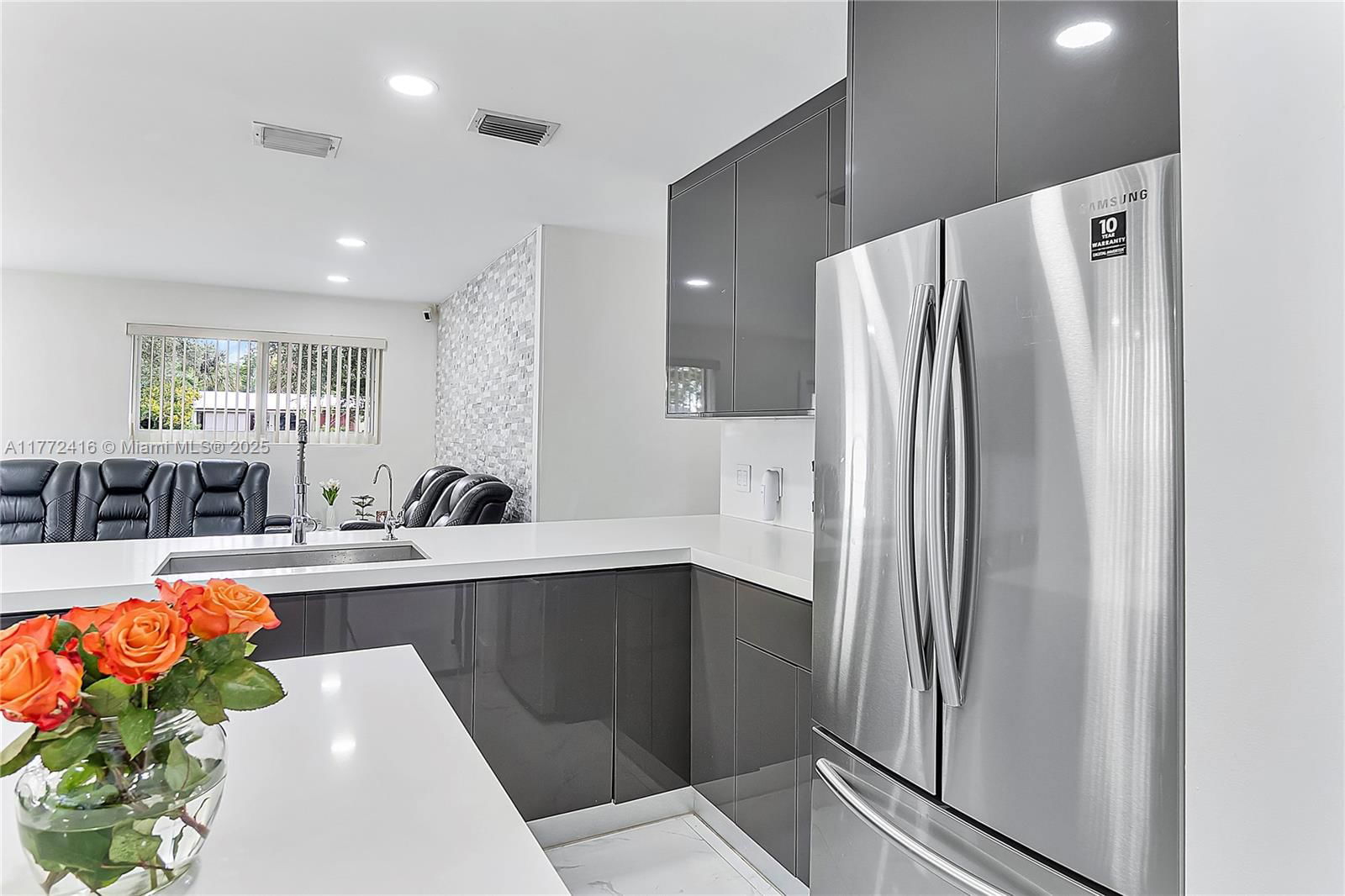 Real estate property located at 910 70th Ave, Broward, Boulevard Heights Sec 5, Hollywood, FL