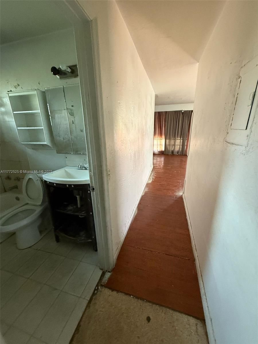 Real estate property located at 6965 21st Ct, Miami-dade, Para Villa Heights, Miami, FL