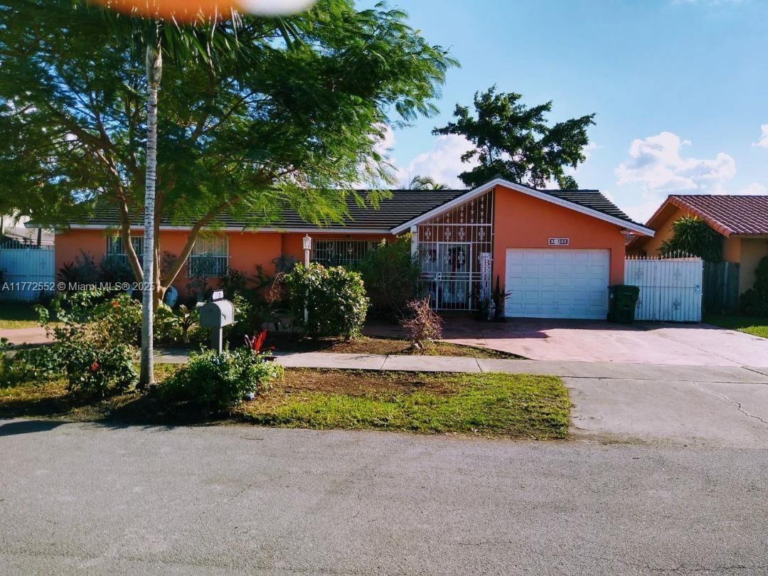 Real estate property located at 13108 3rd St, Miami-dade, Clasca Villas, Miami, FL