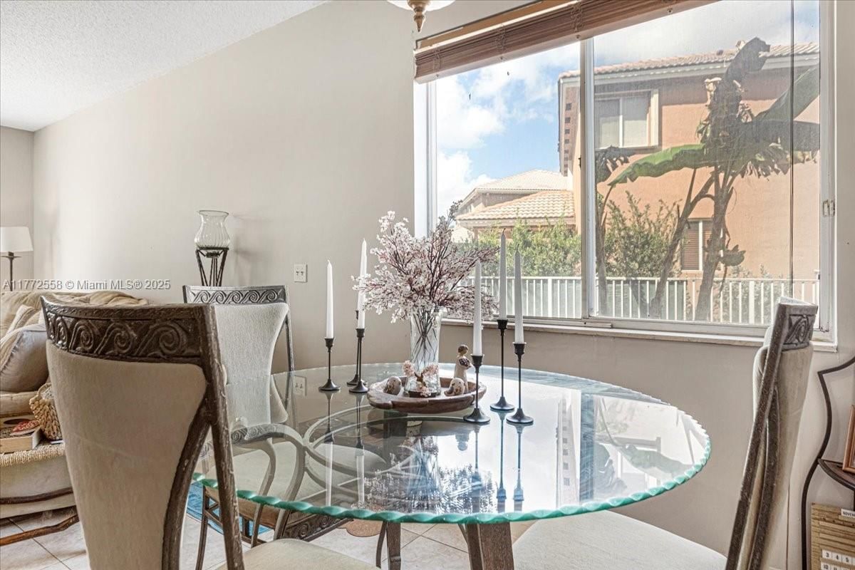 Real estate property located at 3745 Woodfield Ct, Broward, Banyan Trails, Coconut Creek, FL