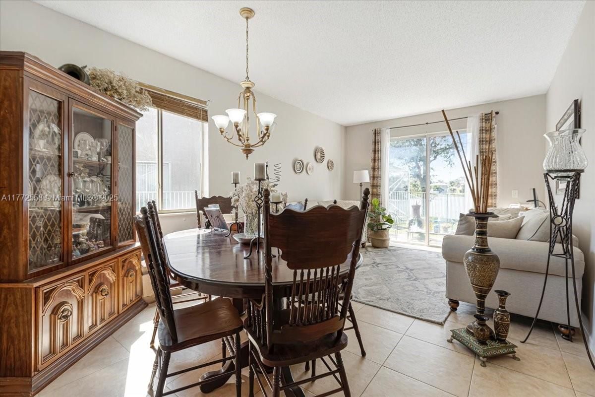 Real estate property located at 3745 Woodfield Ct, Broward, Banyan Trails, Coconut Creek, FL