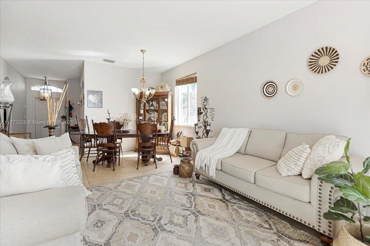Real estate property located at 3745 Woodfield Ct, Broward, Banyan Trails, Coconut Creek, FL