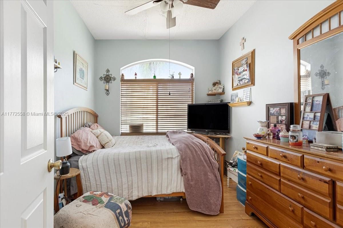 Real estate property located at 3745 Woodfield Ct, Broward, Banyan Trails, Coconut Creek, FL
