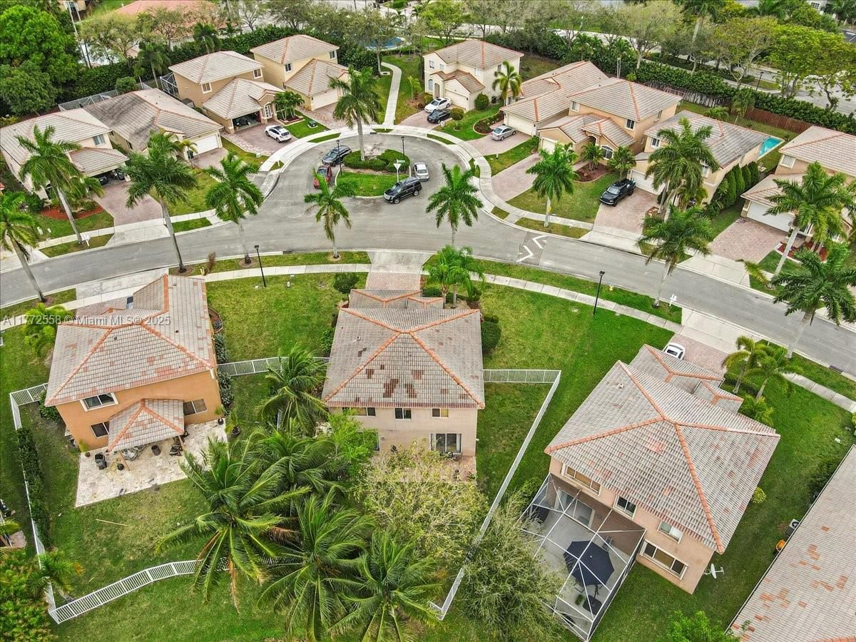 Real estate property located at 3745 Woodfield Ct, Broward, Banyan Trails, Coconut Creek, FL