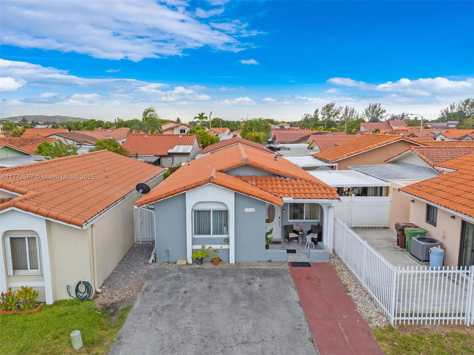 Real estate property located at 2468 65th St, Miami-dade, El Prado By The Lake, Hialeah, FL