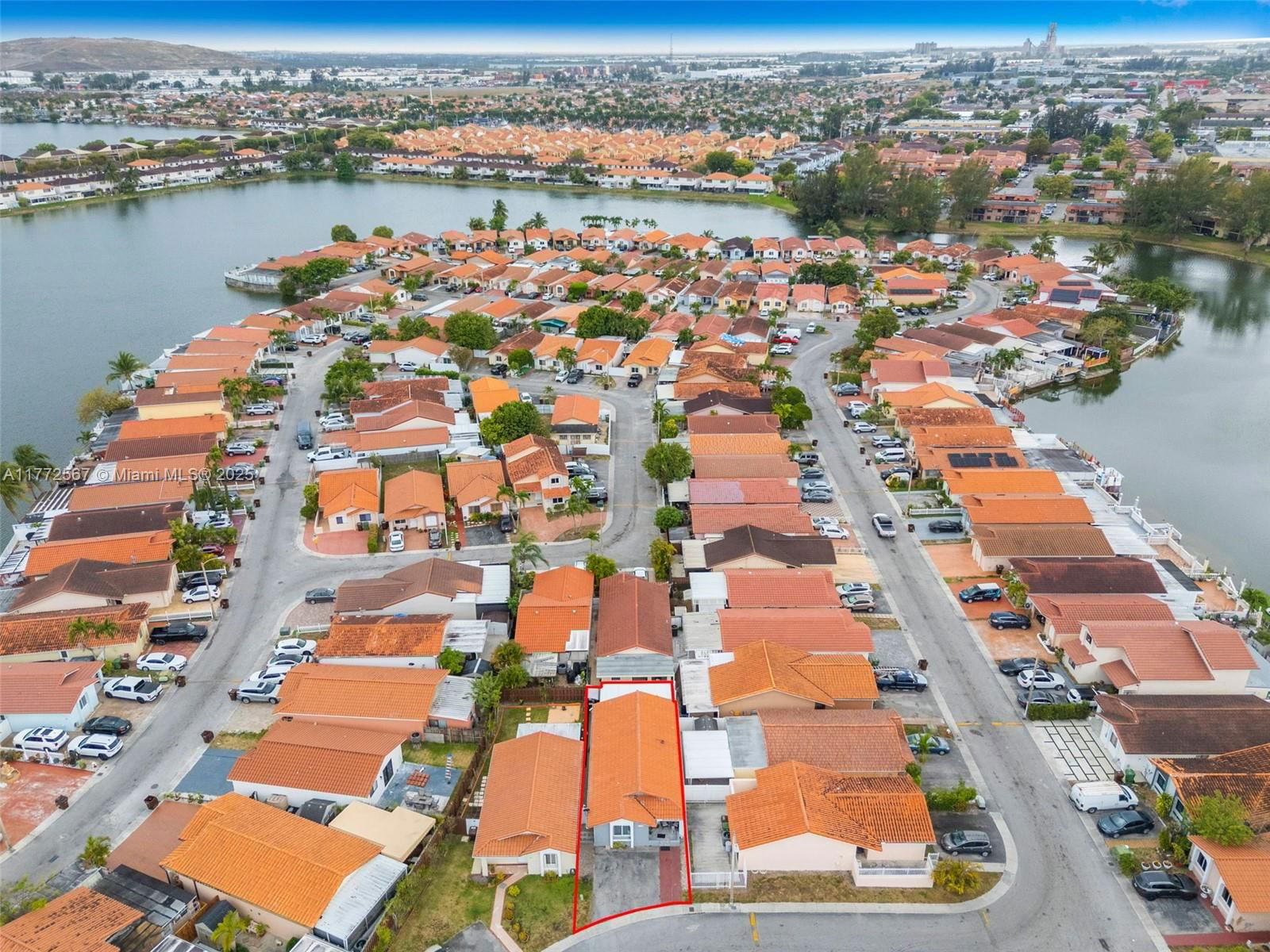 Real estate property located at 2468 65th St, Miami-dade, El Prado By The Lake, Hialeah, FL