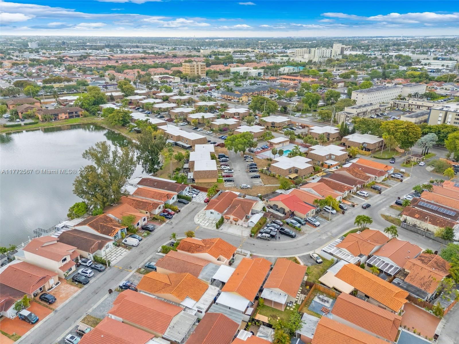 Real estate property located at 2468 65th St, Miami-dade, El Prado By The Lake, Hialeah, FL