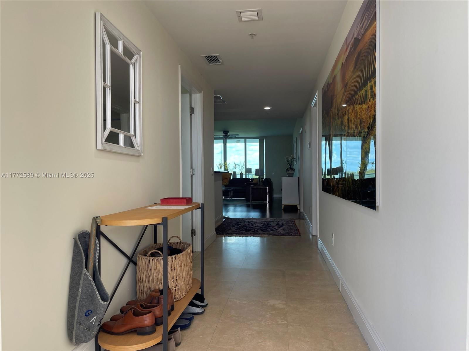 Real estate property located at 14951 Royal Oaks Ln #808, Miami-dade, The Oaks I Condo, North Miami, FL