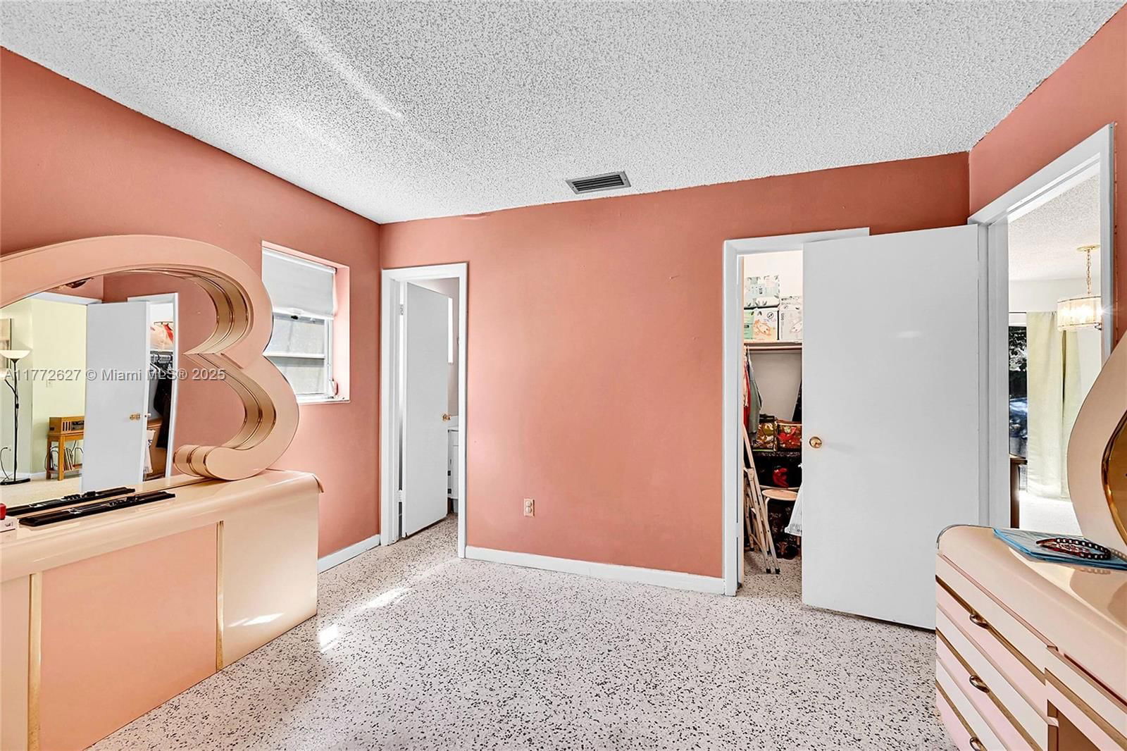 Real estate property located at 12100 191st Ter, Miami-dade, Los Angeles Estates Sec 2, Miami, FL