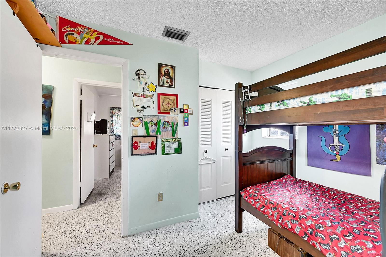 Real estate property located at 12100 191st Ter, Miami-dade, Los Angeles Estates Sec 2, Miami, FL