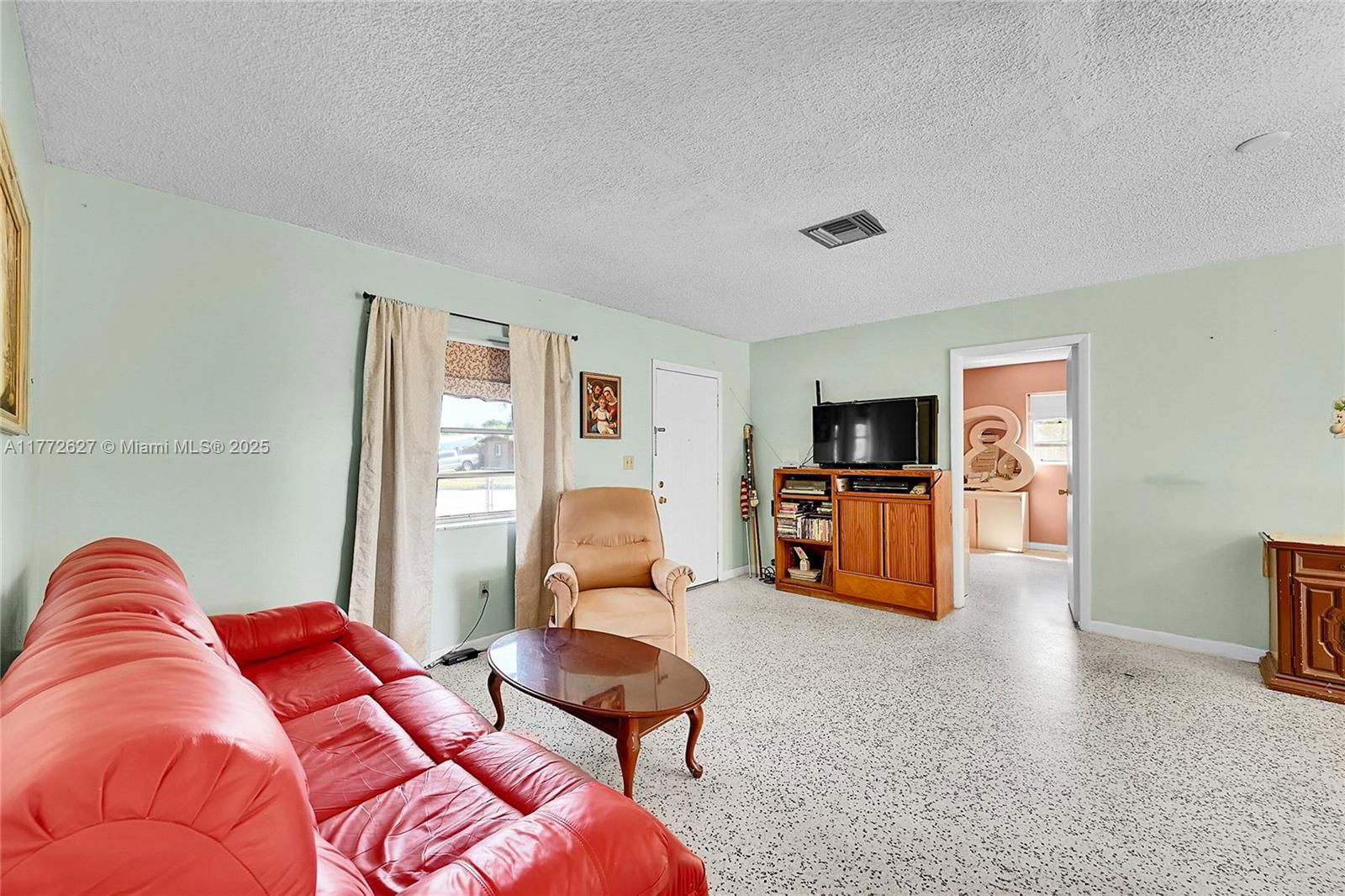 Real estate property located at 12100 191st Ter, Miami-dade, Los Angeles Estates Sec 2, Miami, FL