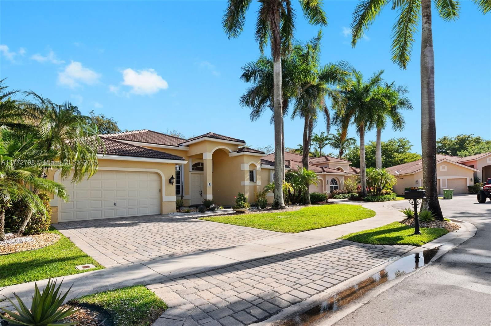 Real estate property located at 2510 Jardin Dr, Broward, Sector 7 Parcel, Weston, FL