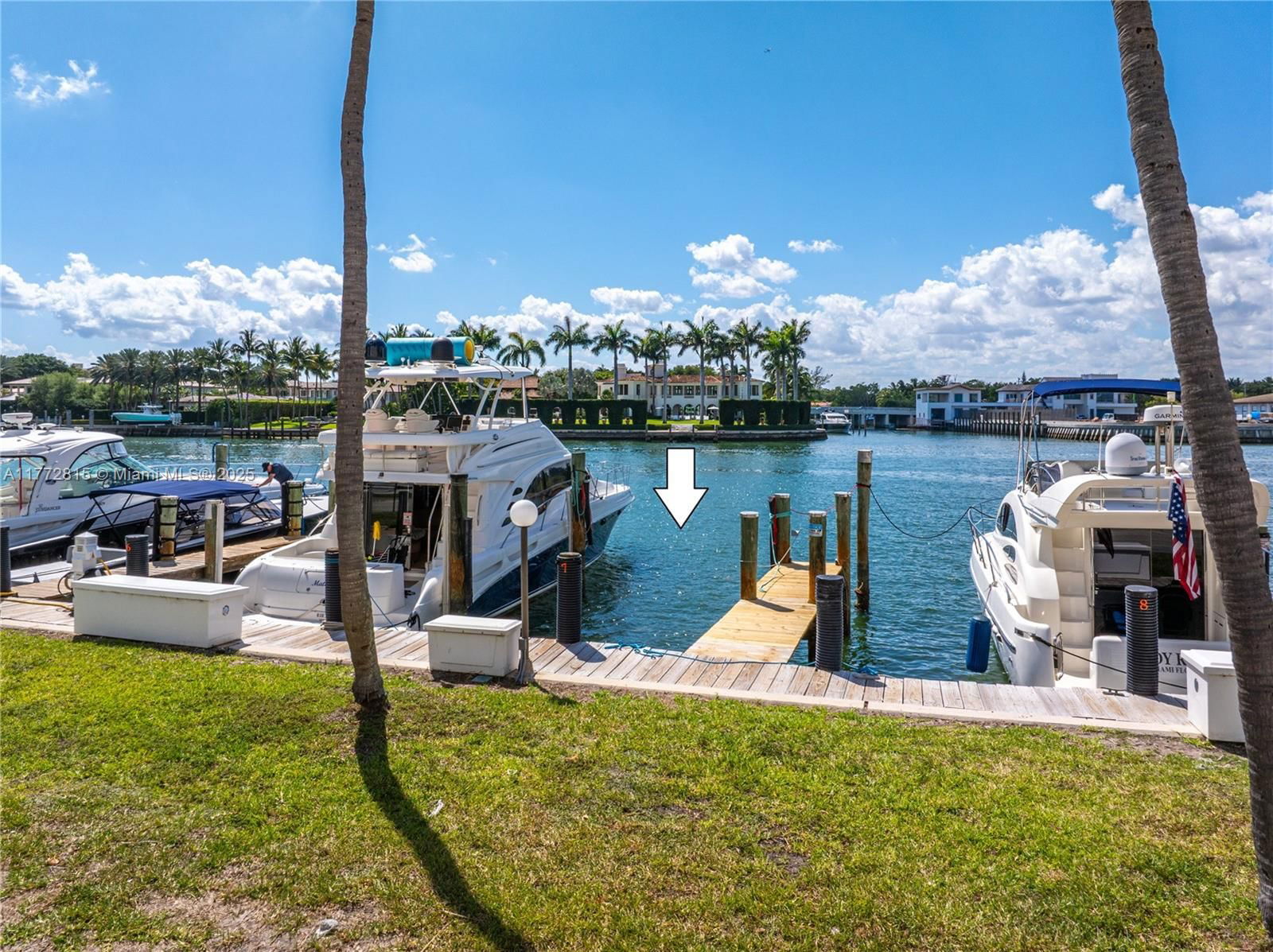 Real estate property located at 5005 Collins Ave, Miami-dade, The Carriage Club North C, Miami Beach, FL