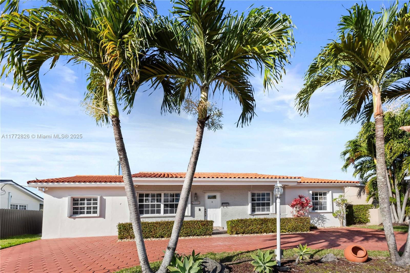 Real estate property located at 9815 21st St, Miami-dade, Westbrooke Gardens, Miami, FL