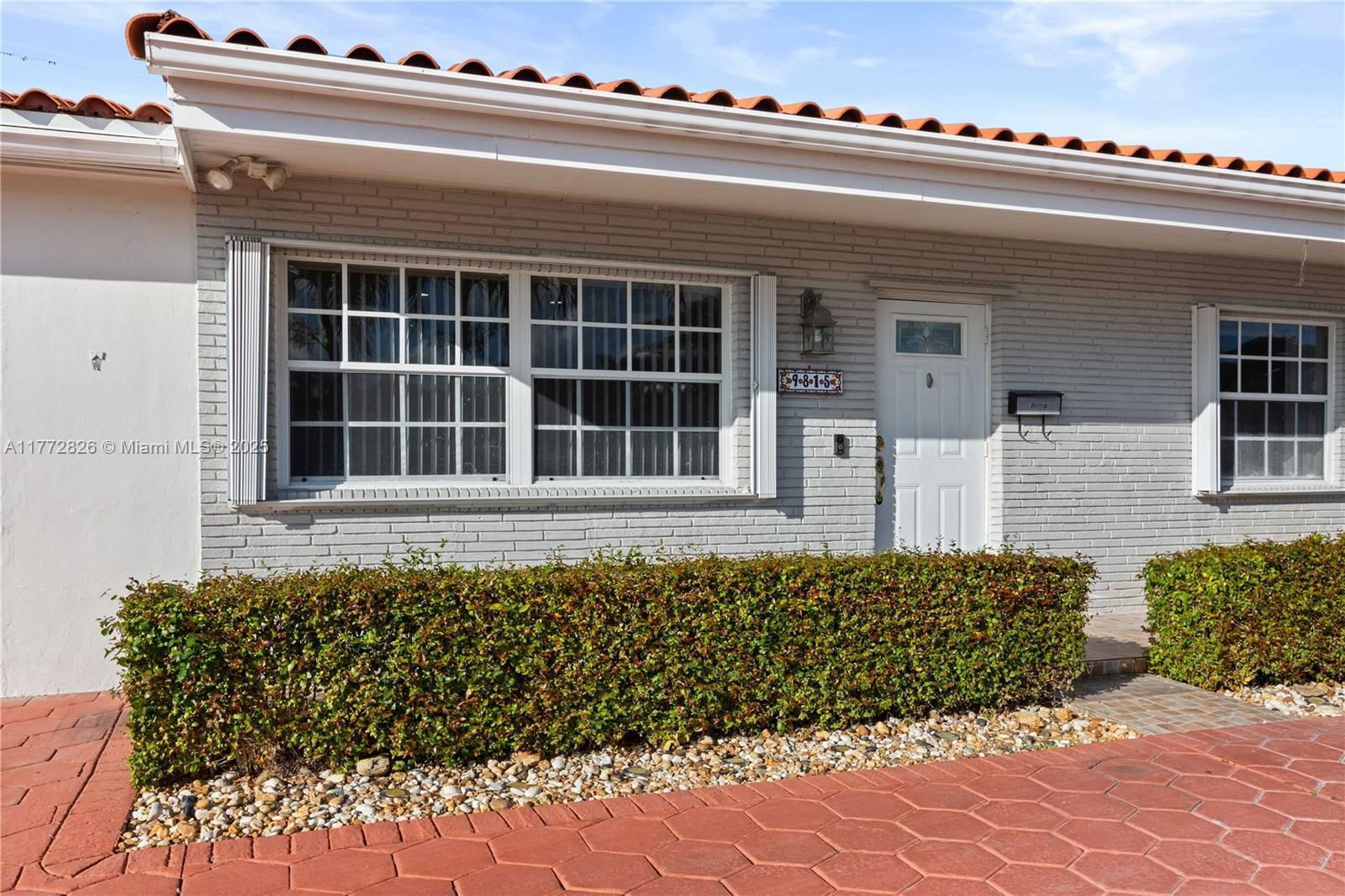 Real estate property located at 9815 21st St, Miami-dade, Westbrooke Gardens, Miami, FL
