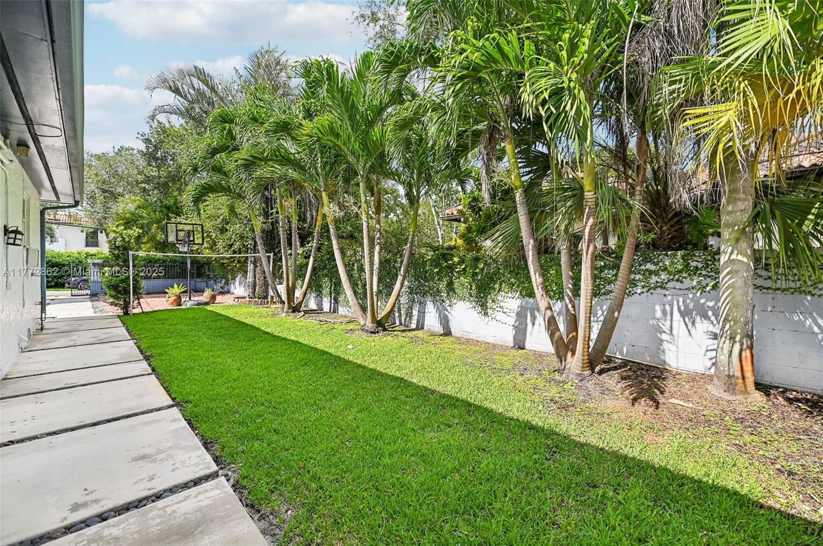 Real estate property located at 5703 83rd St, Miami-dade, Palm Miami Heights Rev, South Miami, FL