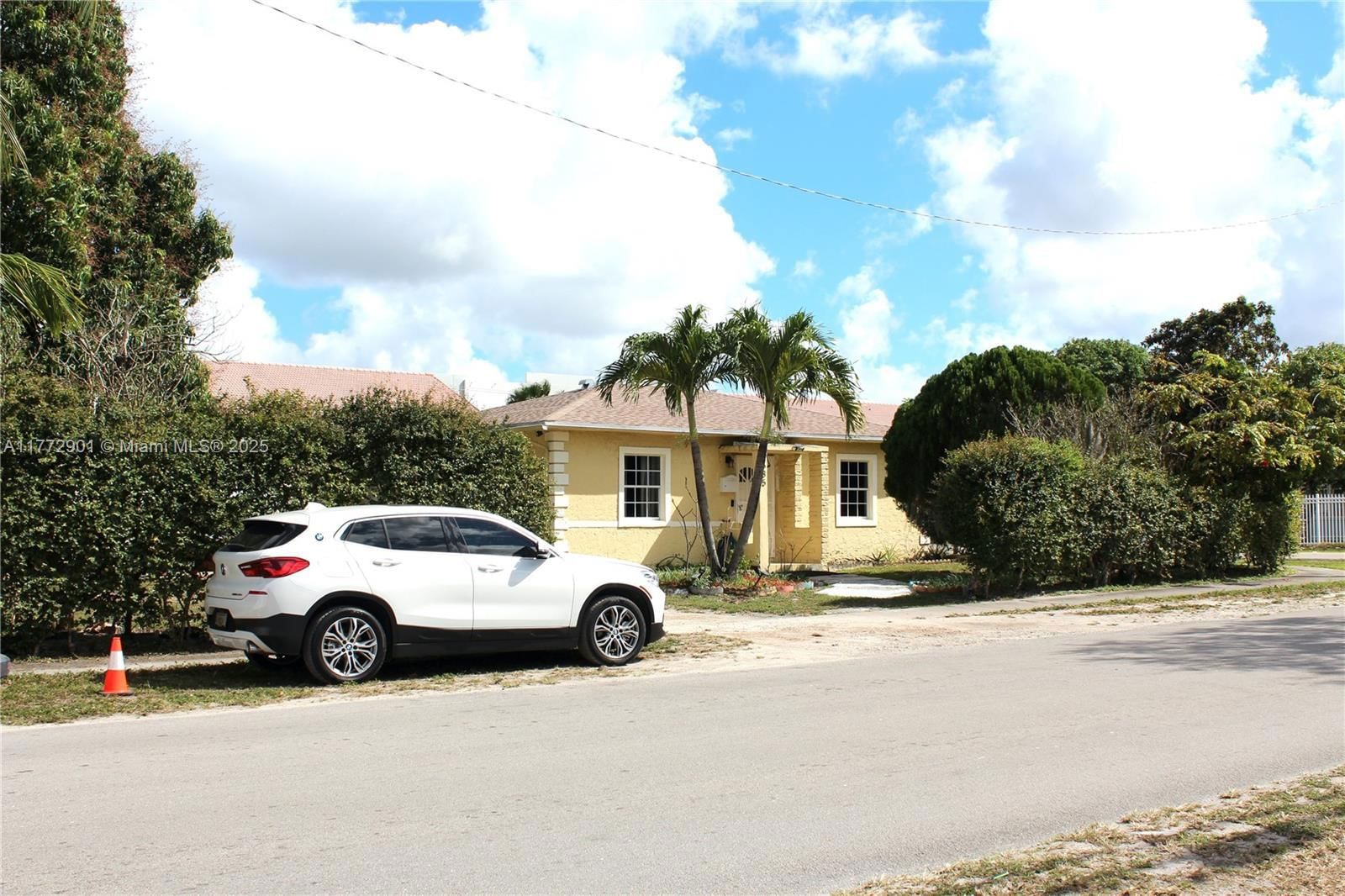 Real estate property located at 685 9th Ave, Miami-dade, Rose Sub, Hialeah, FL