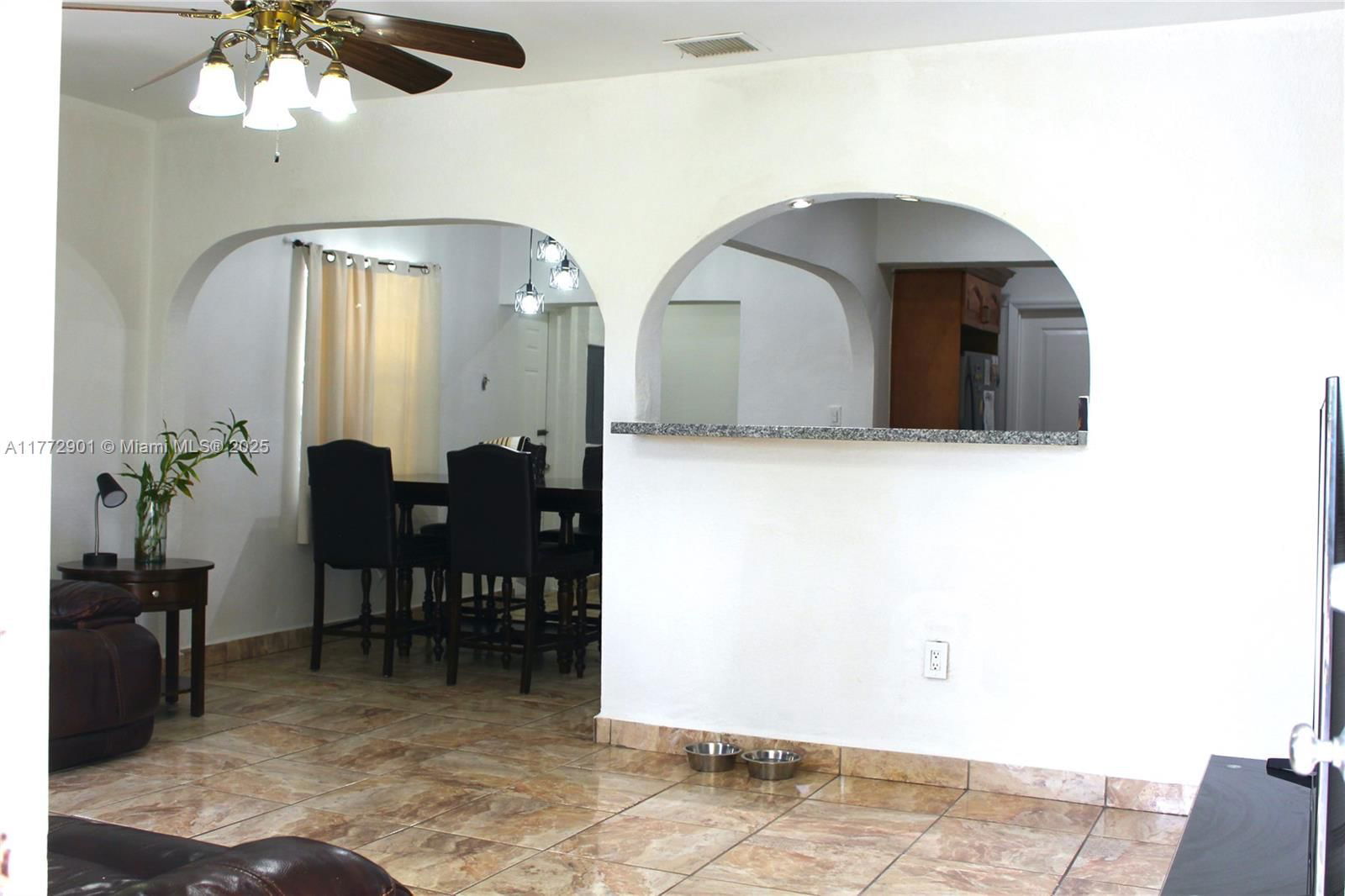 Real estate property located at 685 9th Ave, Miami-dade, Rose Sub, Hialeah, FL