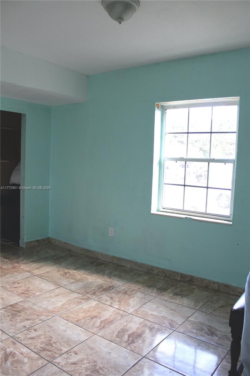 Real estate property located at 685 9th Ave, Miami-dade, Rose Sub, Hialeah, FL