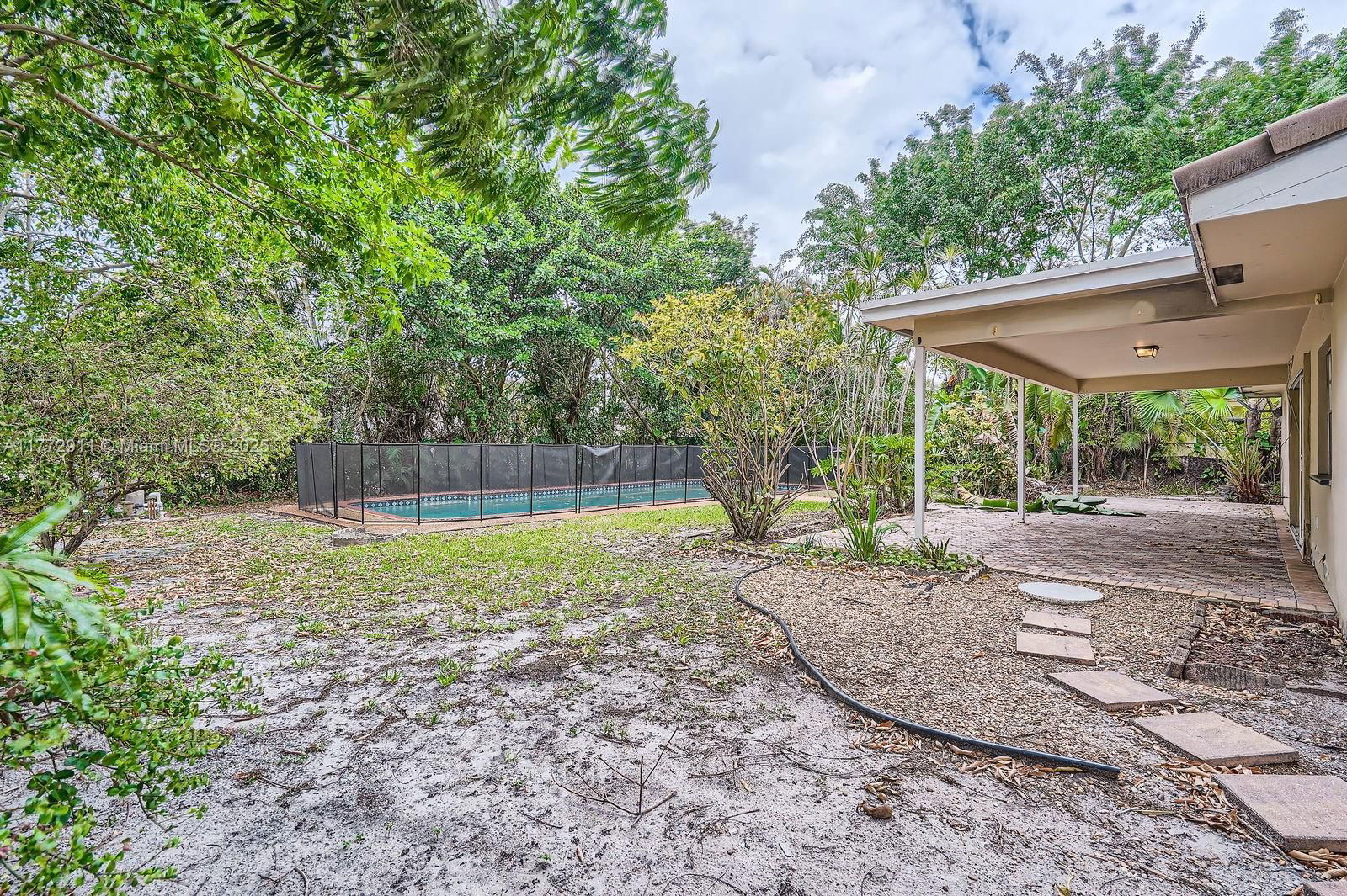 Real estate property located at 7301 11th St, Broward, Mirror Lake Estates Sec T, Plantation, FL