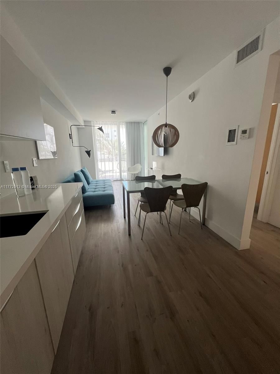 Real estate property located at 6080 Collins Ave #304, Miami-dade, 6080 Collins Condo, Miami Beach, FL