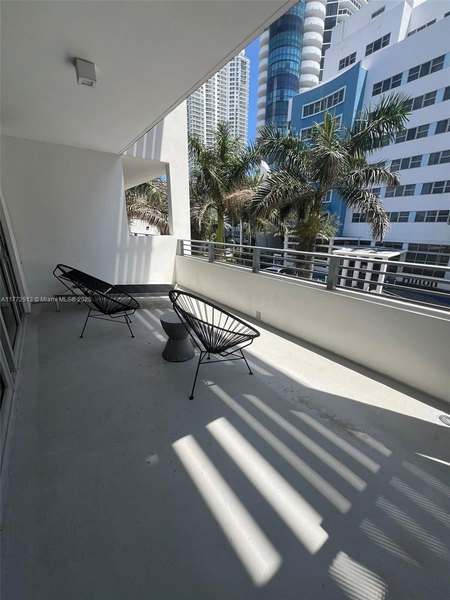 Real estate property located at 6080 Collins Ave #304, Miami-dade, 6080 Collins Condo, Miami Beach, FL